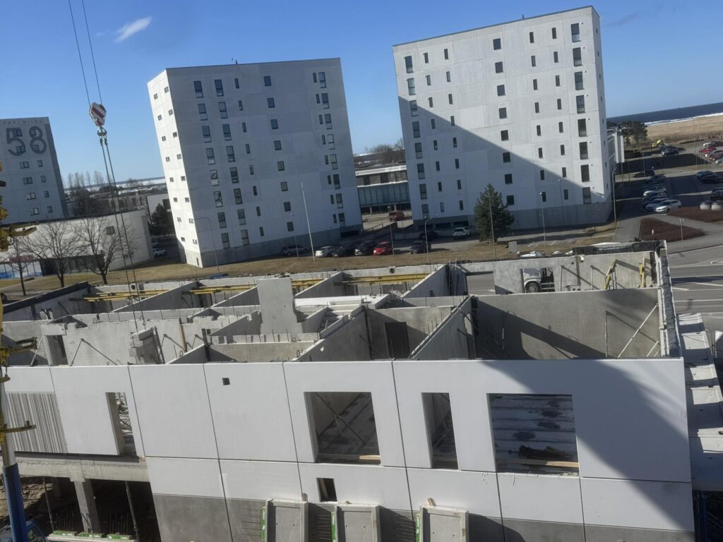 Otsime betoonitöölisi ja raudbetoonelementide montaažitöölisi.